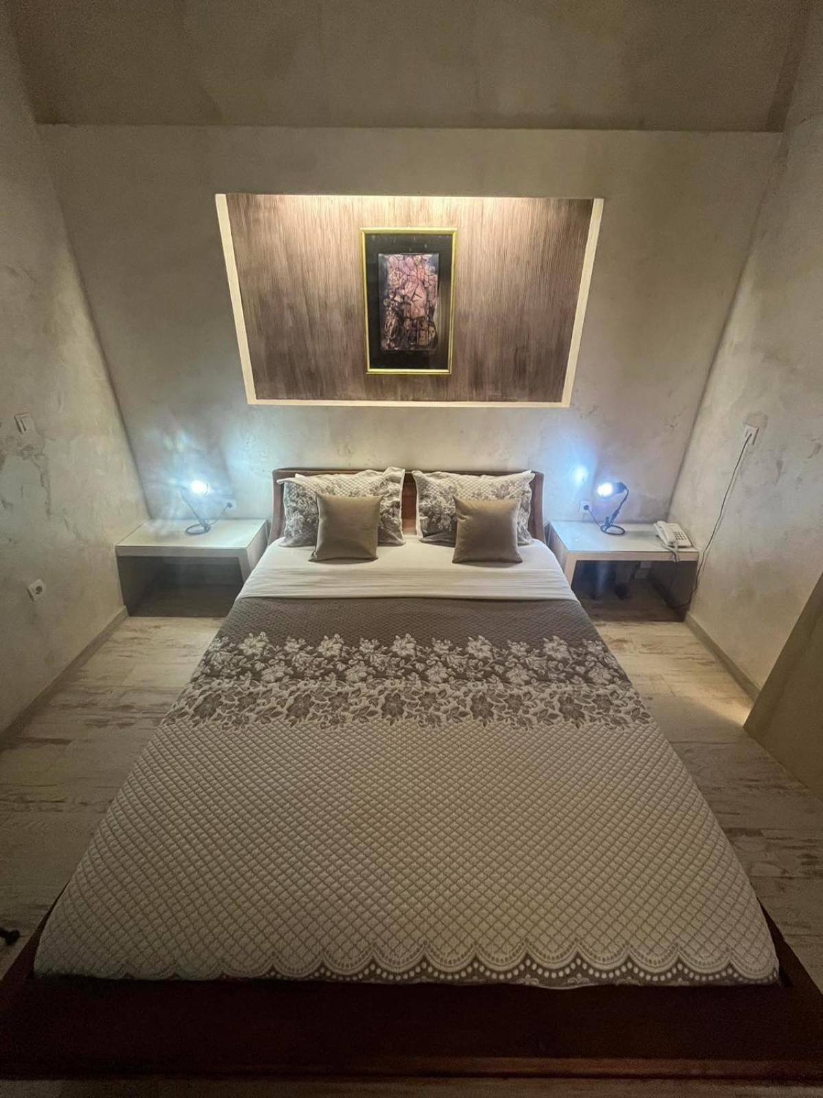 Garni Hotel Tianis Kotor Extérieur photo