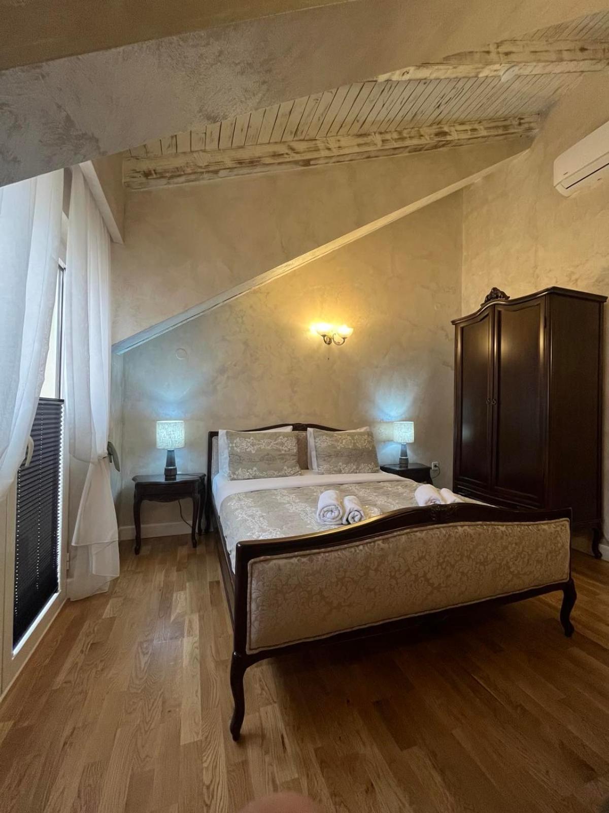 Garni Hotel Tianis Kotor Extérieur photo